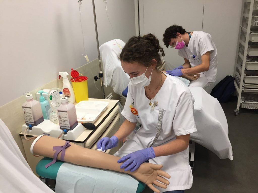 IFSI - Institut De Formation En Soins Infirmiers - CHU Amiens-Picardie